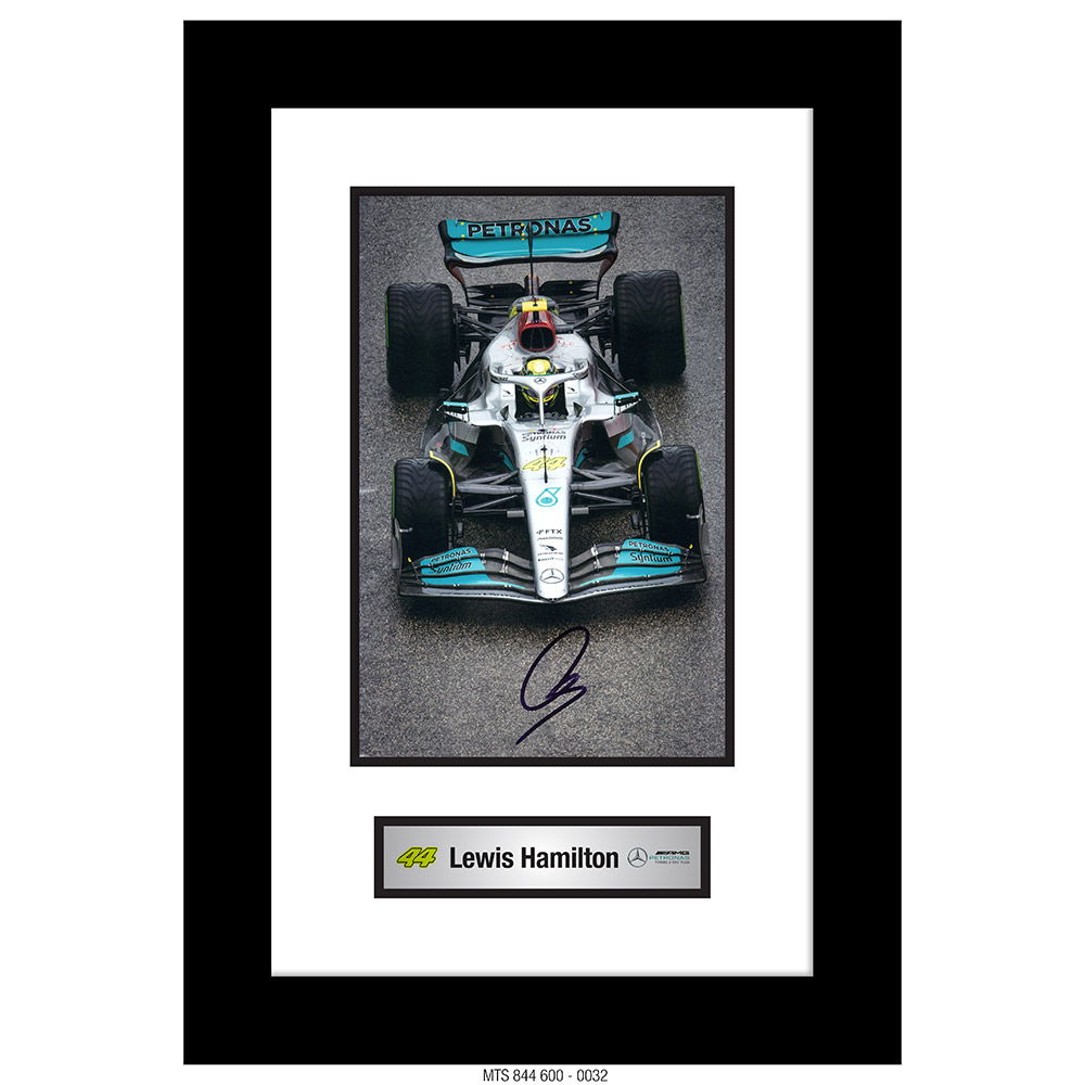 LEWIS HAMILTON – AUTOGRAPHED PHOTO [FRAMED] 0032