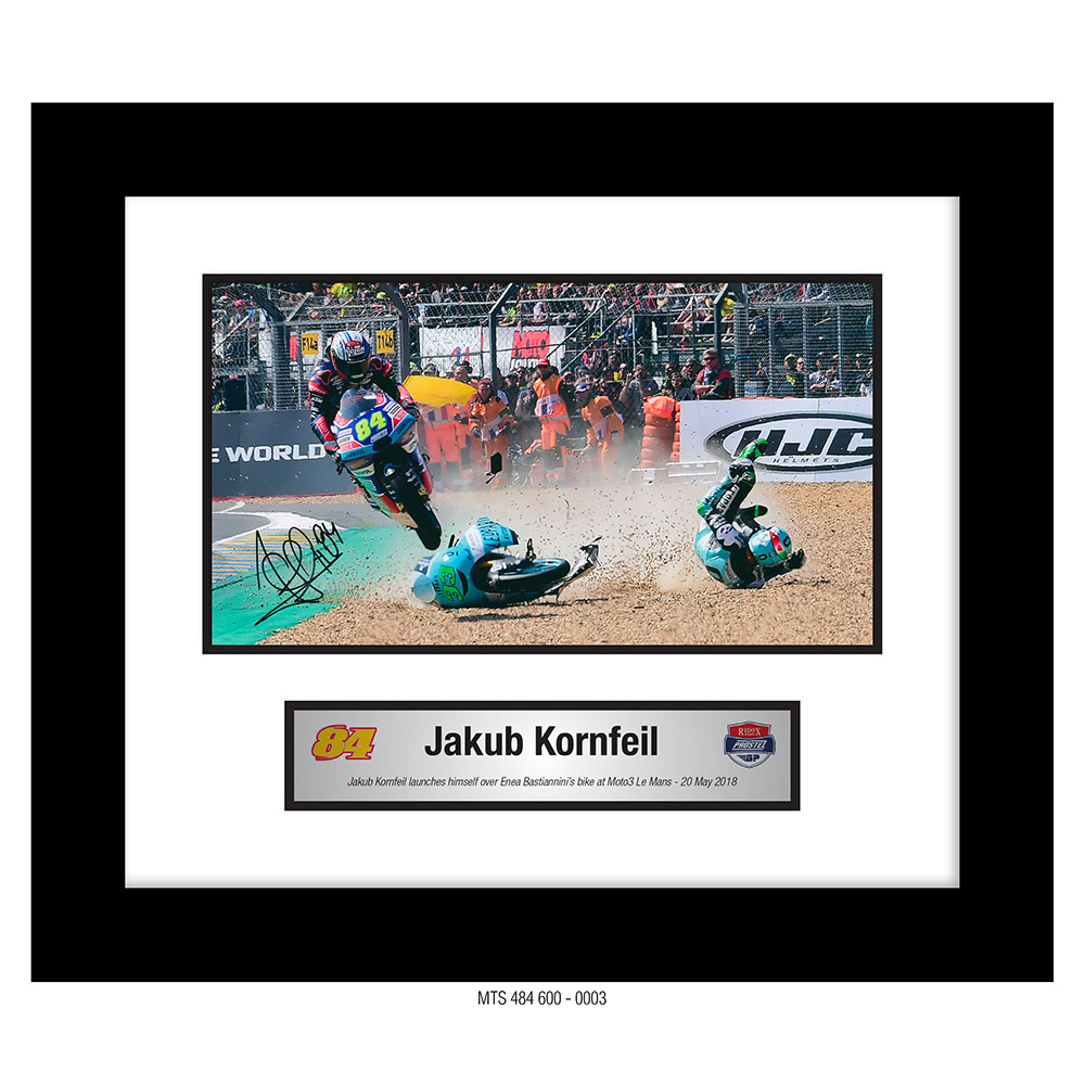 JAKUB KORNFEIL – AUTOGRAPHED PHOTOGRAPH [0003]