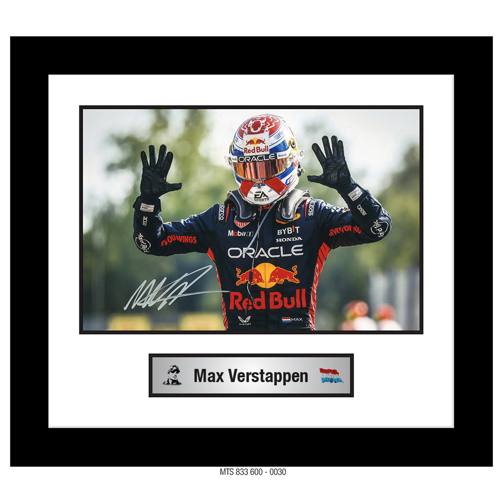 MAX VERSTAPPEN – AUTOGRAPHED PHOTO [FRAMED] 0030