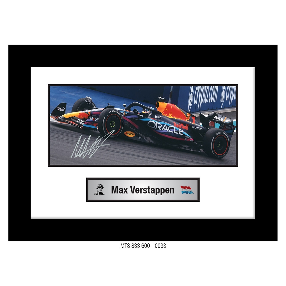 MAX VERSTAPPEN – AUTOGRAPHED PHOTO [FRAMED] 0033