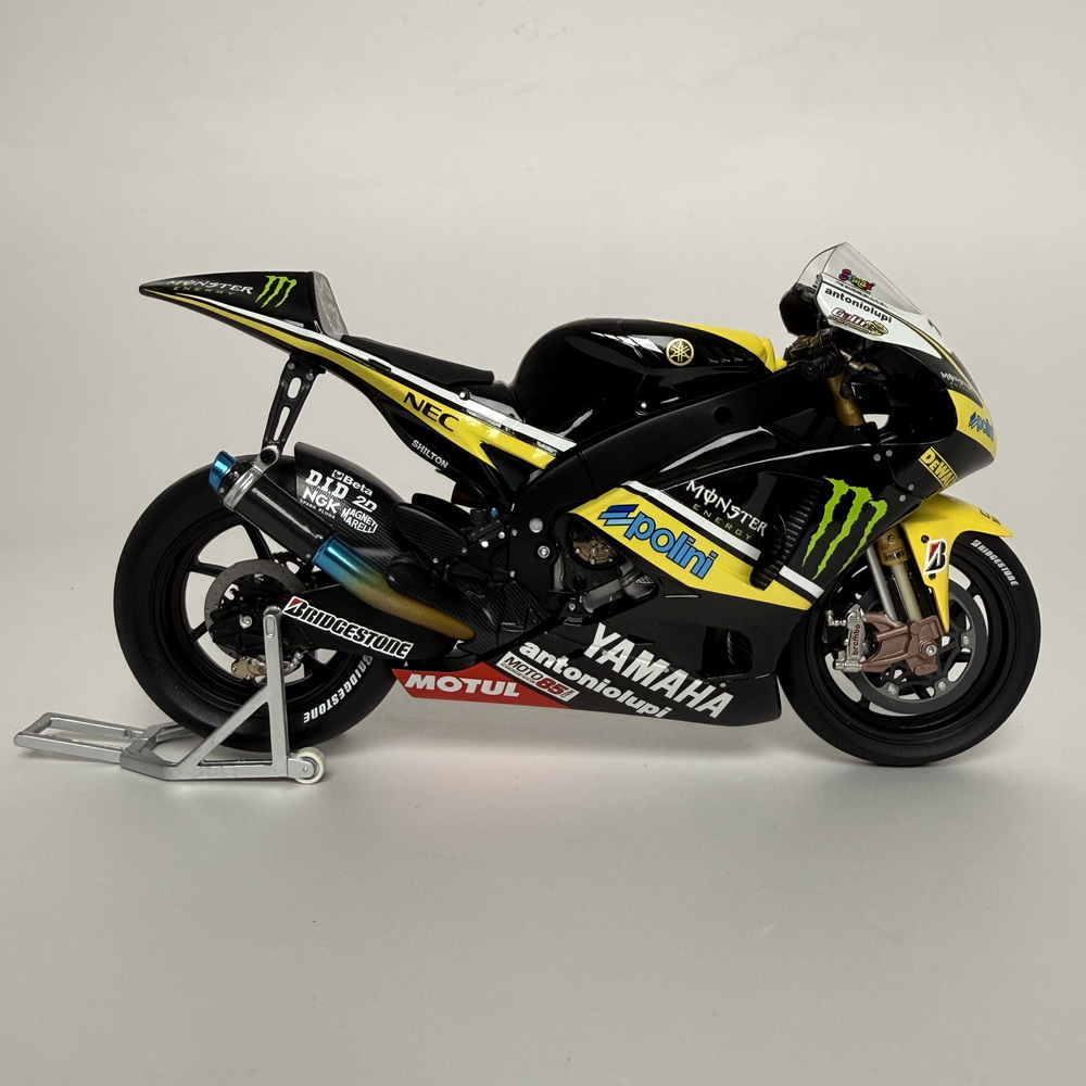 COLIN EDWARDS - MOTOGP 2009  [1:12]