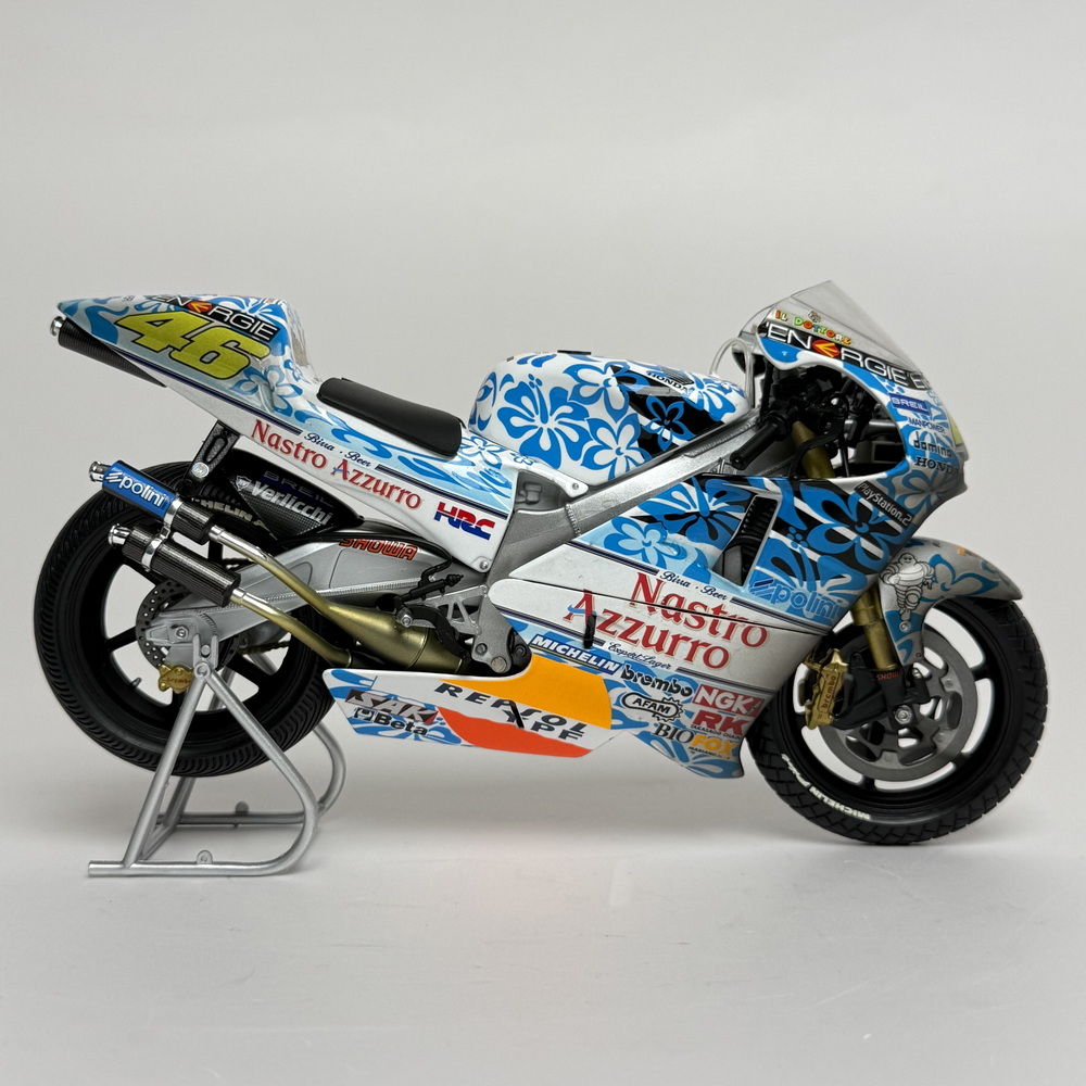 VALENTINO ROSSI - HONDA NSR500 - 2001 MUGELLO -DIRTY VERSION [1:12]